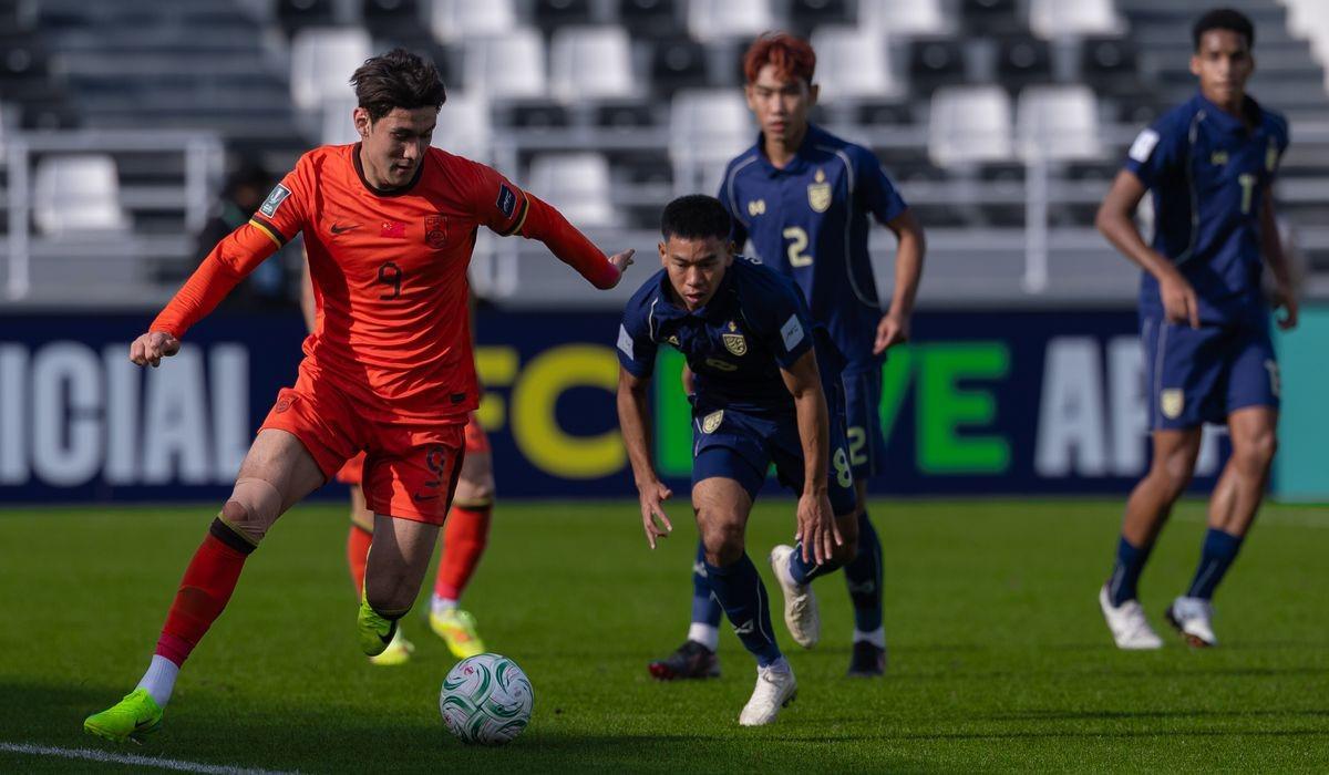 乐鱼体育登陆入口-3场8黄，中国U23并列U23亚洲杯小组赛球队黄牌榜第二