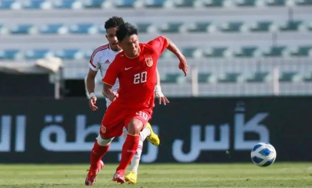 乐鱼体育在线娱乐-U23国足三球大败却不输斗志 踢成这样球迷不会骂