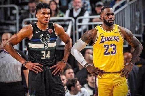 乐鱼体育在线娱乐-互吹！字母哥：詹姆斯是现役最佳 詹皇：他还能进步