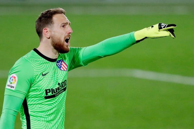 乐鱼体育在线娱乐-马德里德比评分：两门将齐抢镜，主帅博弈齐祖小胜